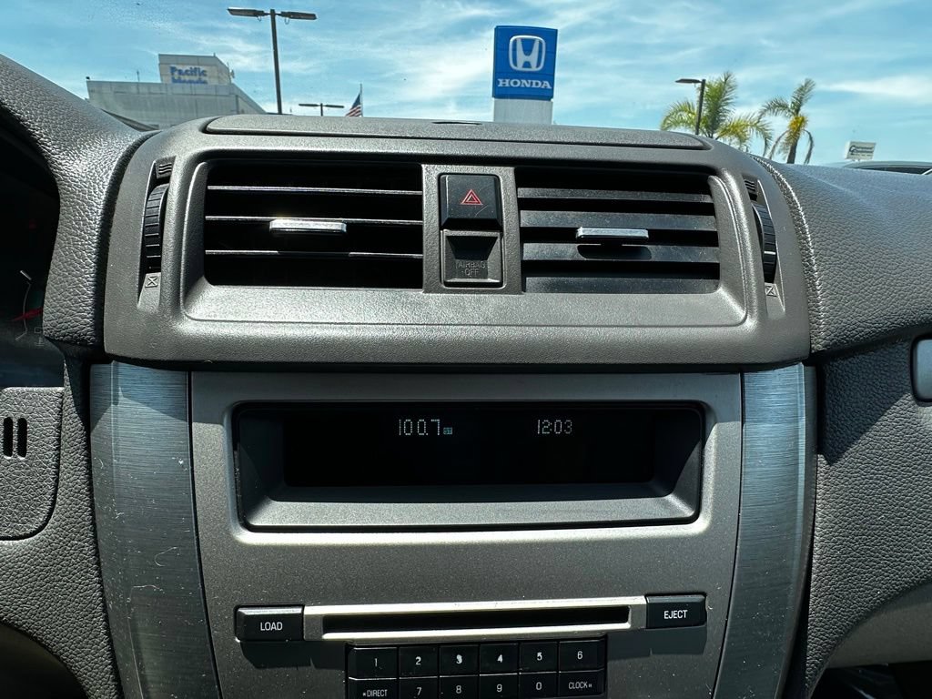 Used 2010 Ford Fusion SE FWD image 20