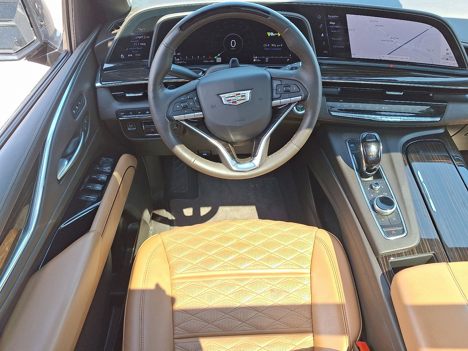 Used 2022 Cadillac Escalade ESV Sport w/ Touring Package AWD/4WD image 12