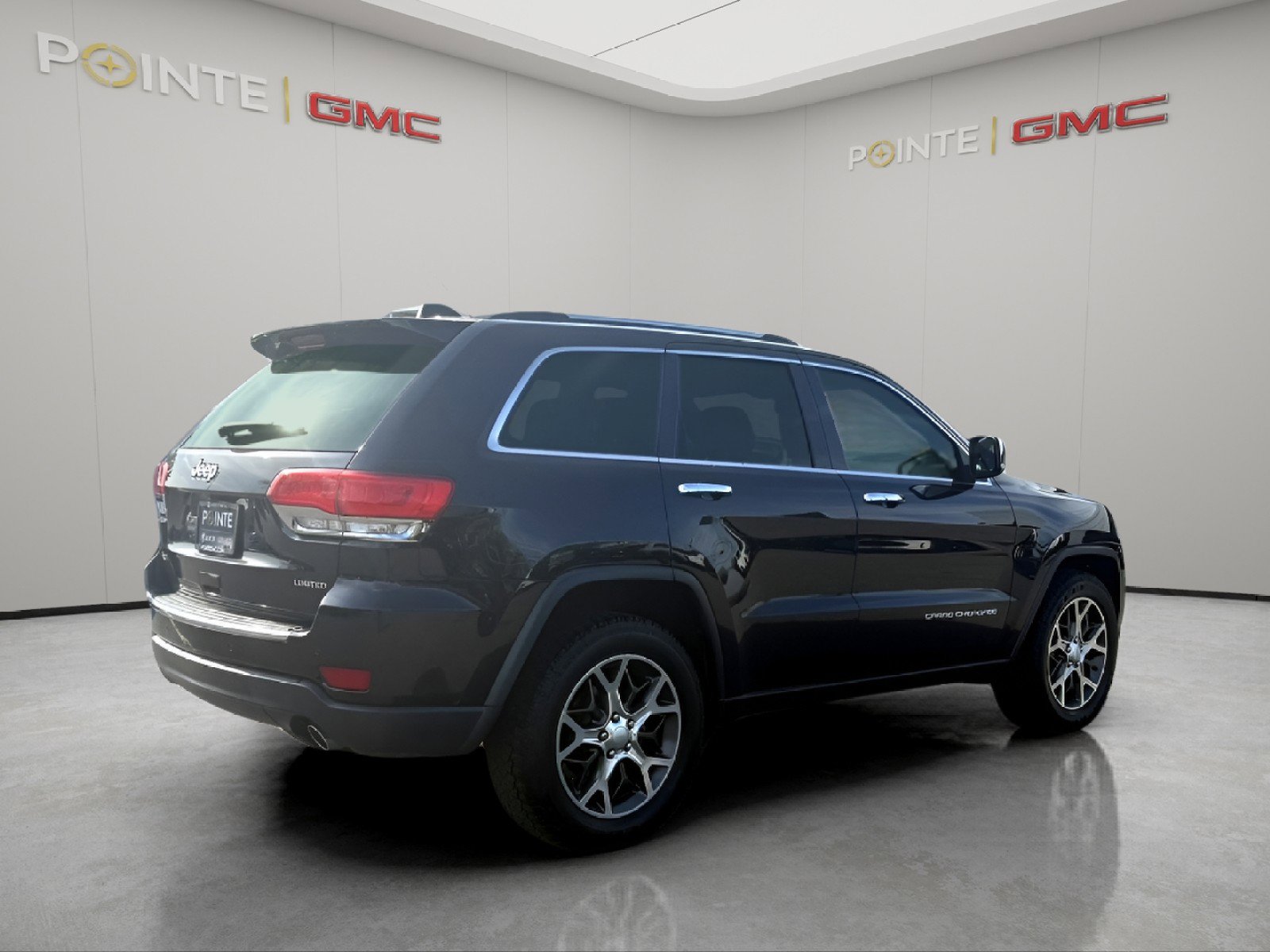 Used 2016 Jeep Grand Cherokee Limited image 5