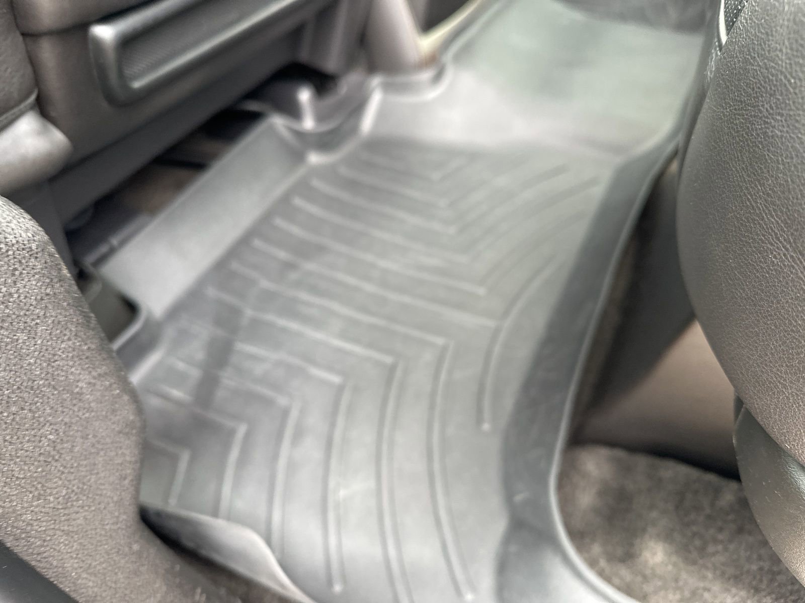 Used 2014 Cadillac Escalade ESV Platinum AWD/4WD image 23