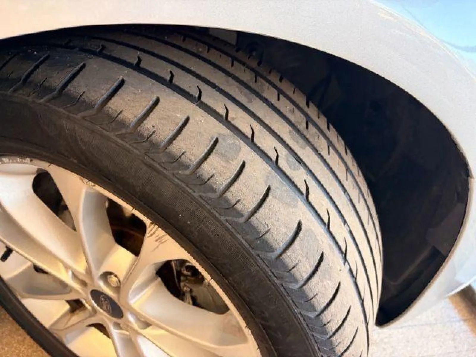 Used 2019 Ford Fusion SE image 37