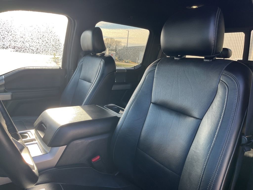 Used 2015 Ford F150 Lariat image 12