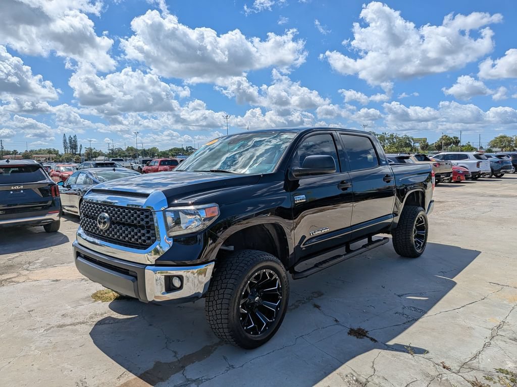 Used 2021 Toyota Tundra SR5 w/ SR5 Leather Package RWD image 4