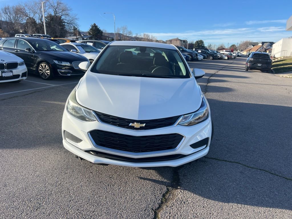 Used 2017 Chevrolet Cruze LT image 17