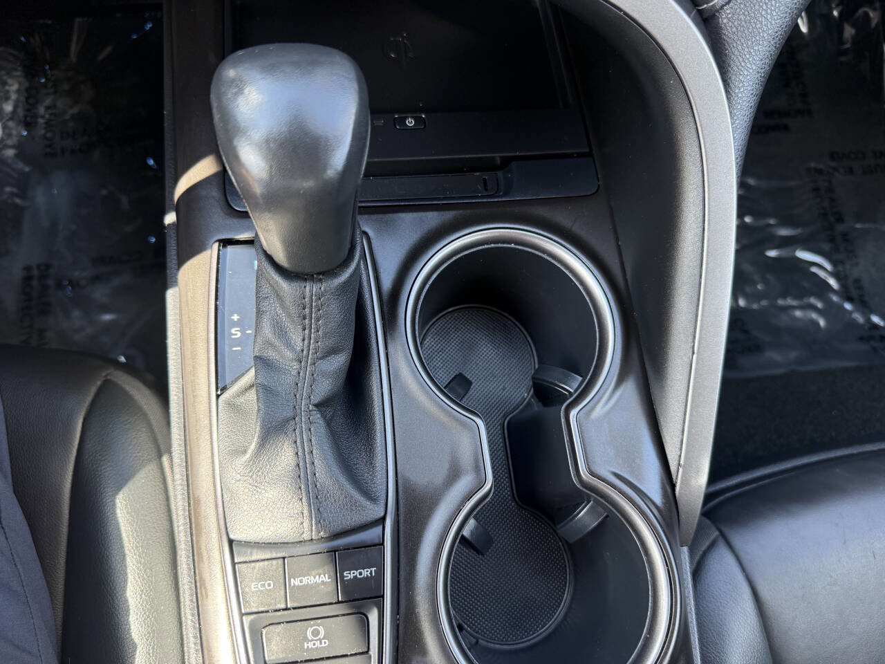 Used 2023 Toyota Camry XSE image 19