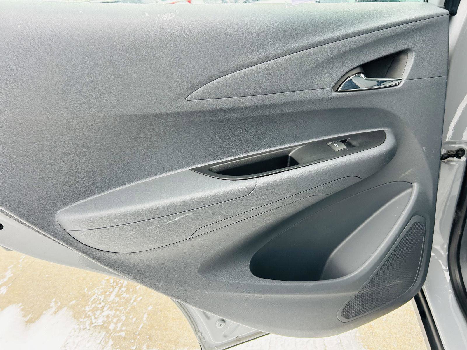 Used 2019 Chevrolet Bolt LT image 22