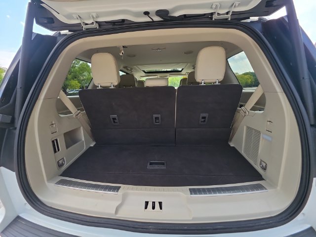 Used 2020 Lincoln Navigator Reserve w/ Luxury Package AWD/4WD image 25