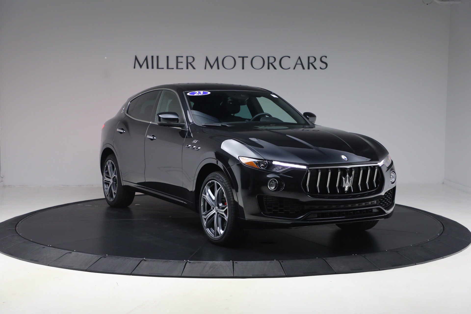 Certified 2023 Maserati Levante GT AWD/4WD image 10