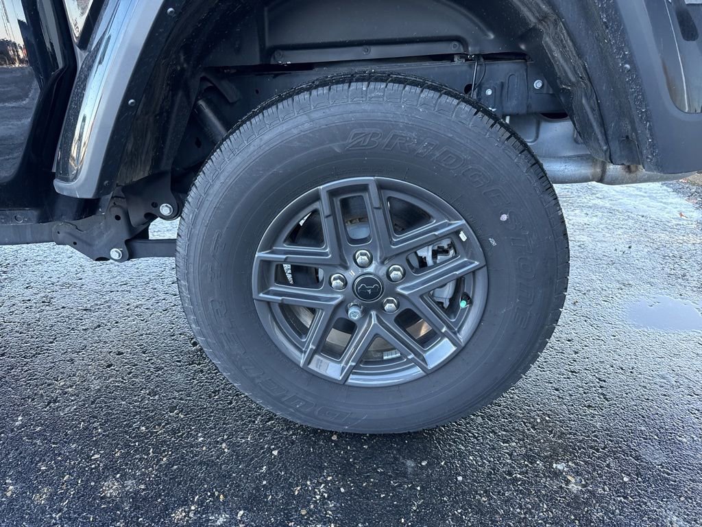 New 2024 Jeep Gladiator Sport image 17