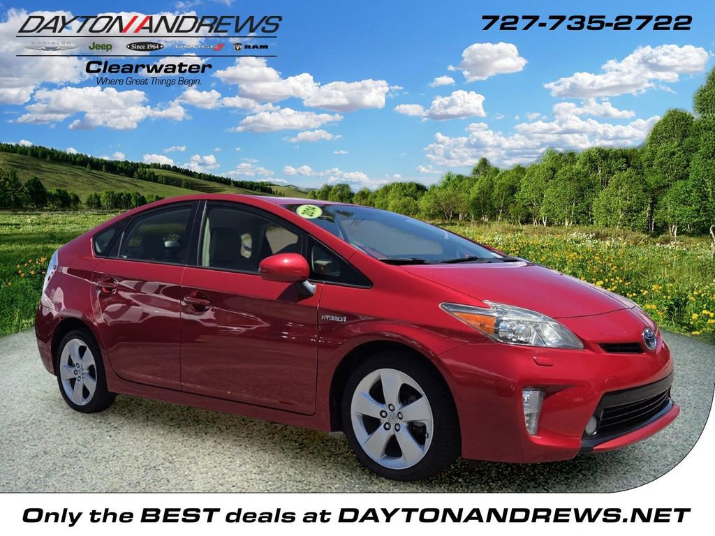 Used 2014 Toyota Prius Five FWD image 1
