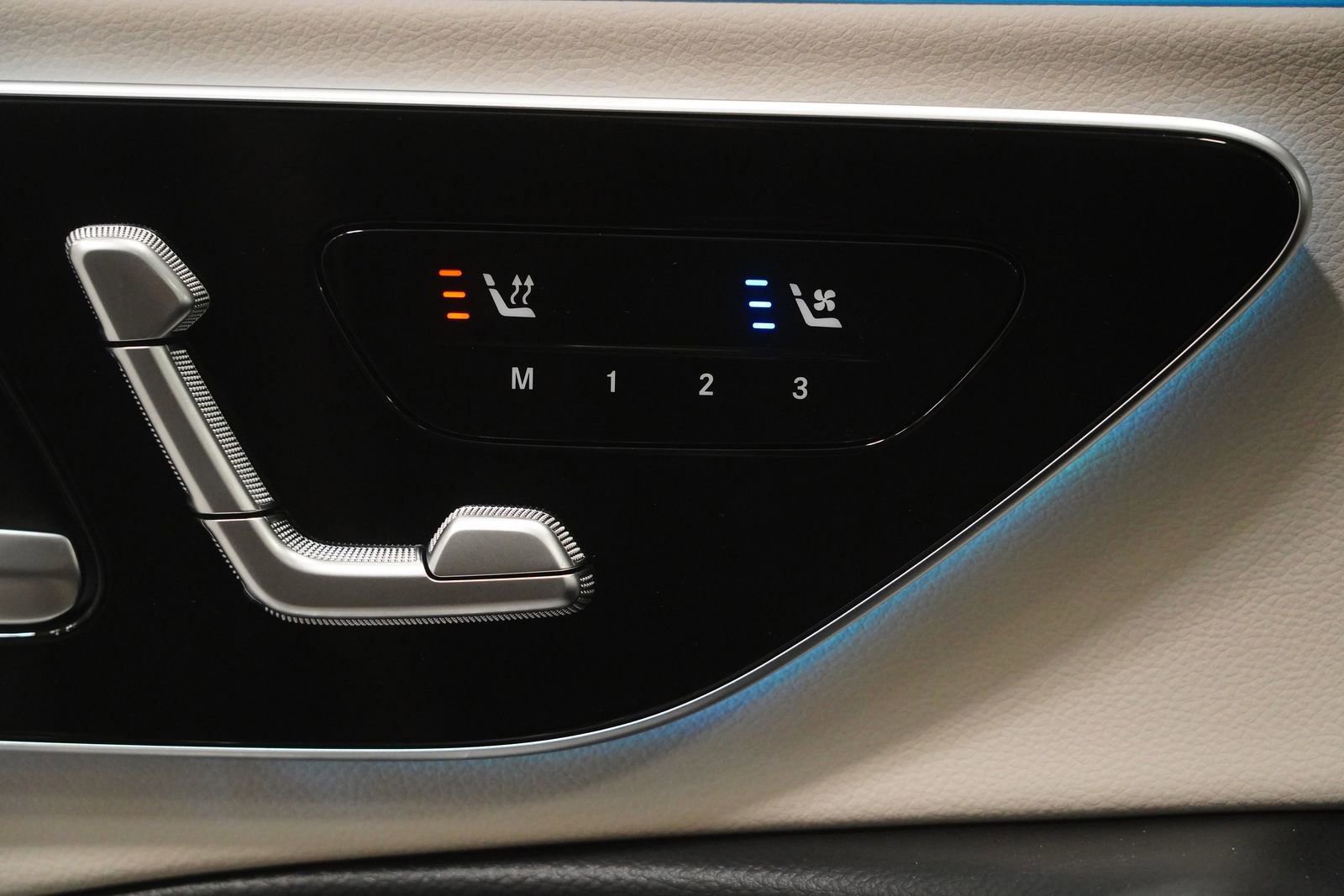 New 2026 Mercedes-Benz E 350 4MATIC Sedan image 29