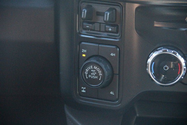 New 2026 Ford F350 King Ranch w/ Tremor Off-Road Package image 24