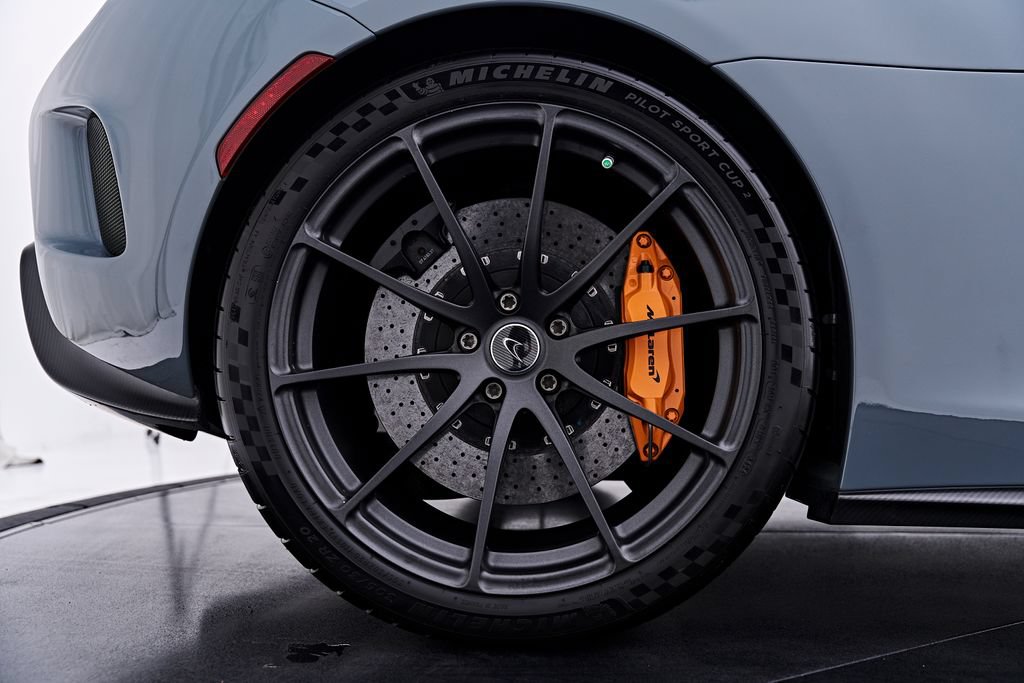 Used 2016 McLaren 675LT Coupe RWD image 51