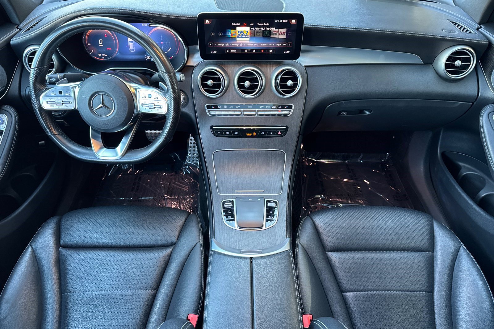 Used 2020 Mercedes-Benz GLC 300 4MATIC Coupe image 14
