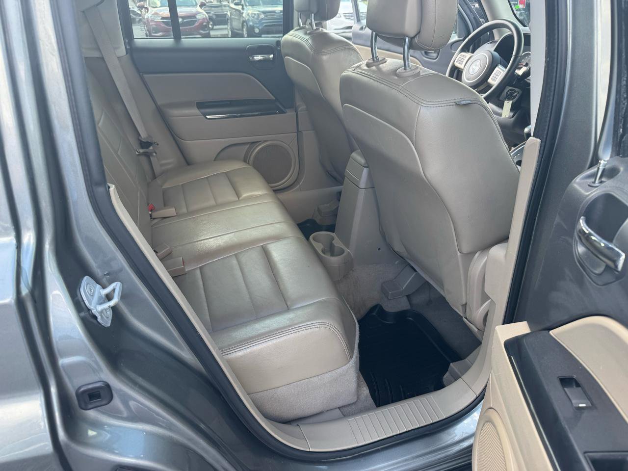 Used 2013 Jeep Patriot Limited image 12