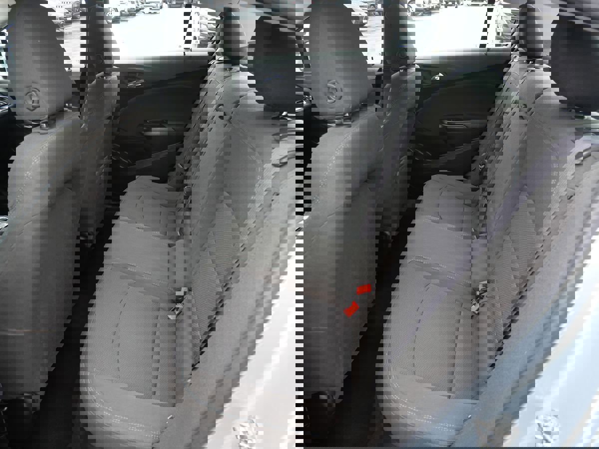 Used 2017 Chevrolet Cruze LT w/ Convenience Package image 22