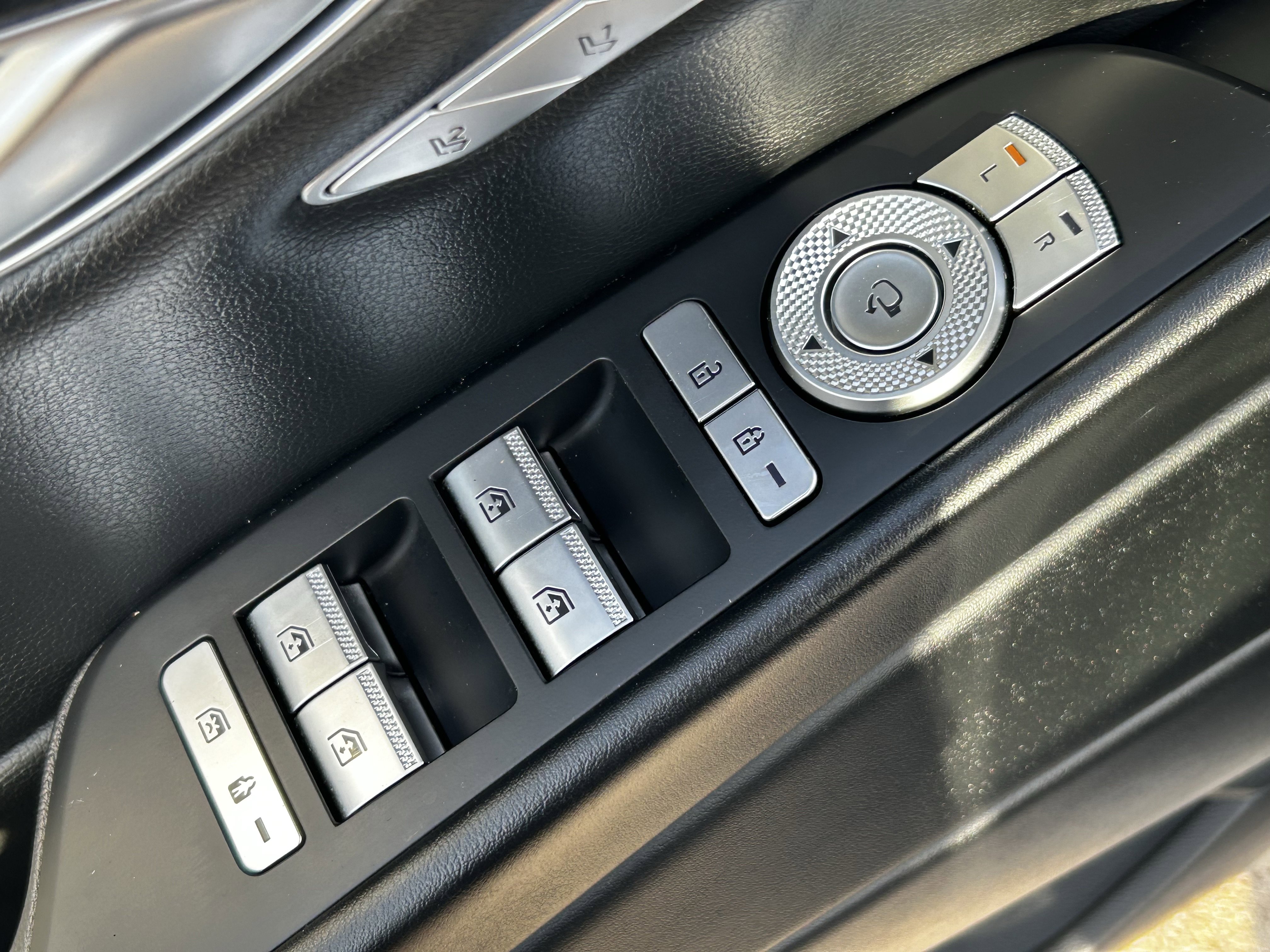 Used 2023 Genesis G80 2.5T image 21