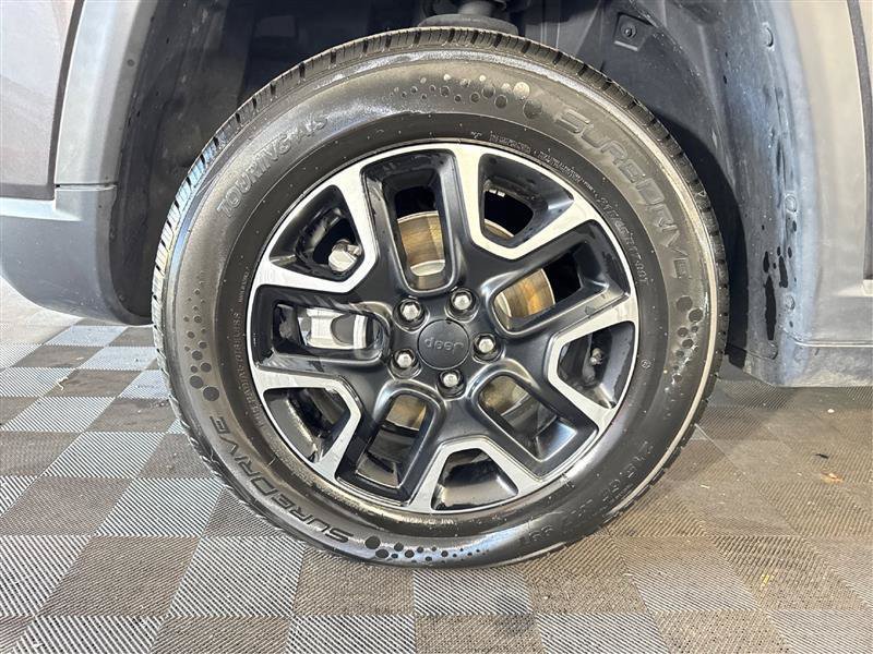 Used 2021 Jeep Compass Trailhawk AWD/4WD image 29