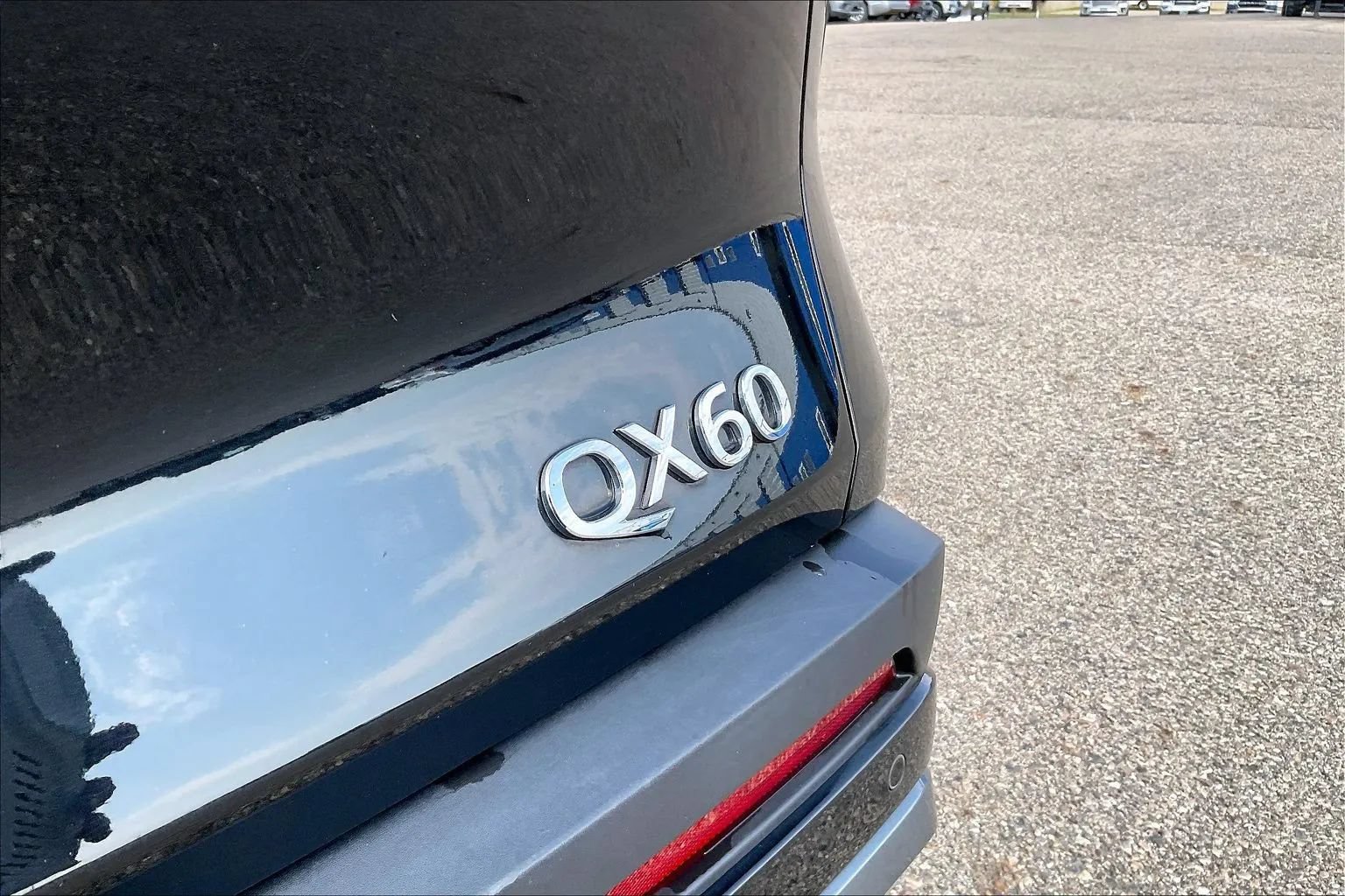 Used 2022 INFINITI QX60 Luxe AWD/4WD image 29