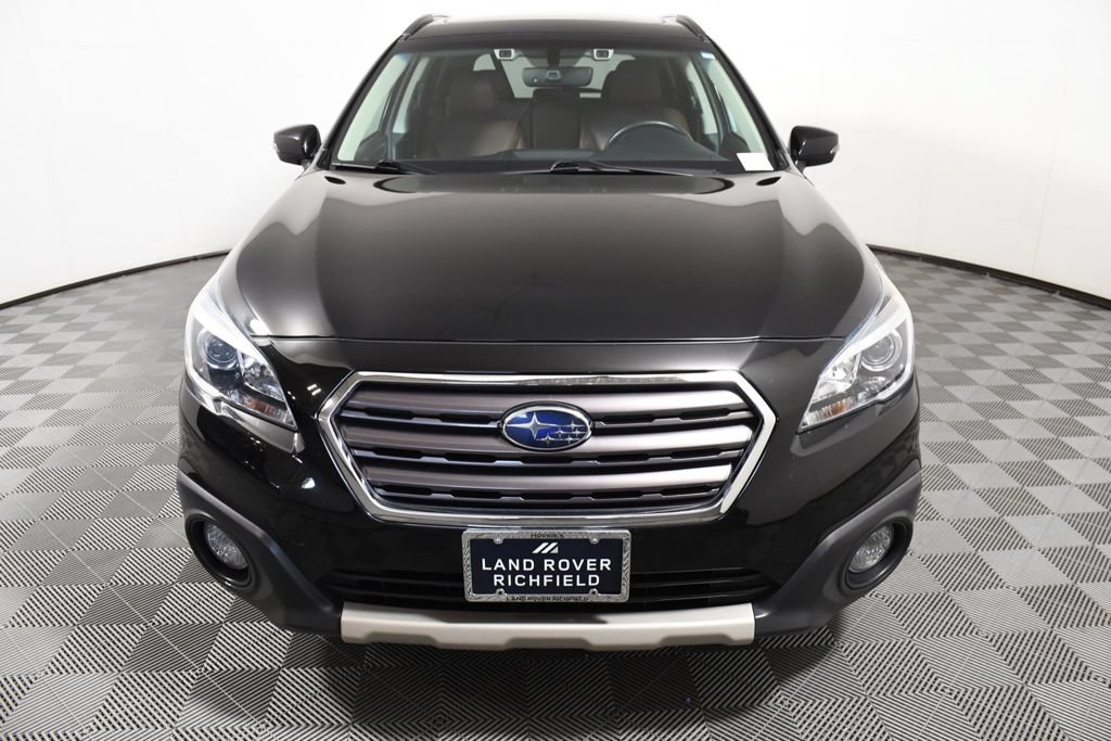 Used 2017 Subaru Outback 3.6R Touring AWD/4WD image 10