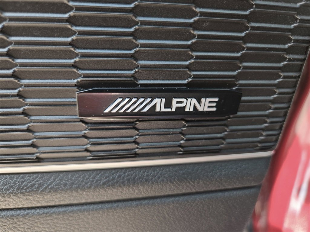 Used 2023 Jeep Grand Cherokee Limited w/ Luxury Tech Group II image 35