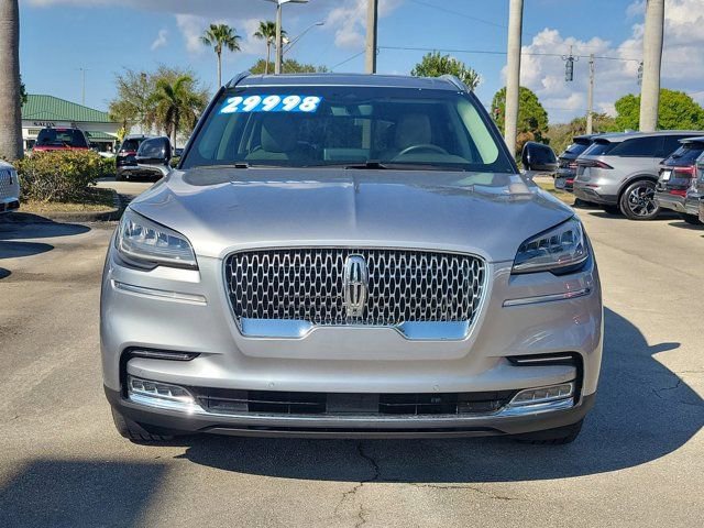 Used 2021 Lincoln Aviator Reserve image 2
