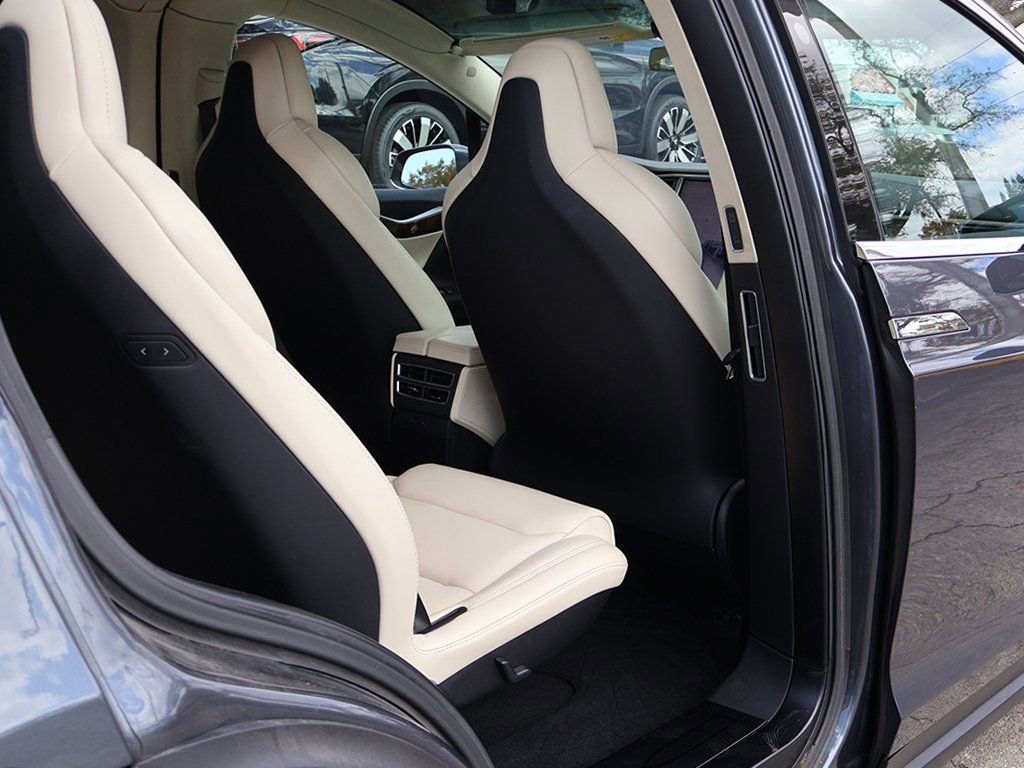 Used 2017 Tesla Model X P100D image 35