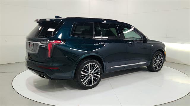 Used 2024 Cadillac XT6 Sport w/ Platinum Package image 8