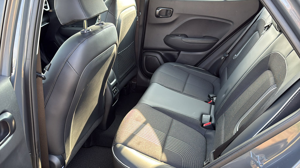 New 2026 Hyundai Venue SEL FWD image 11