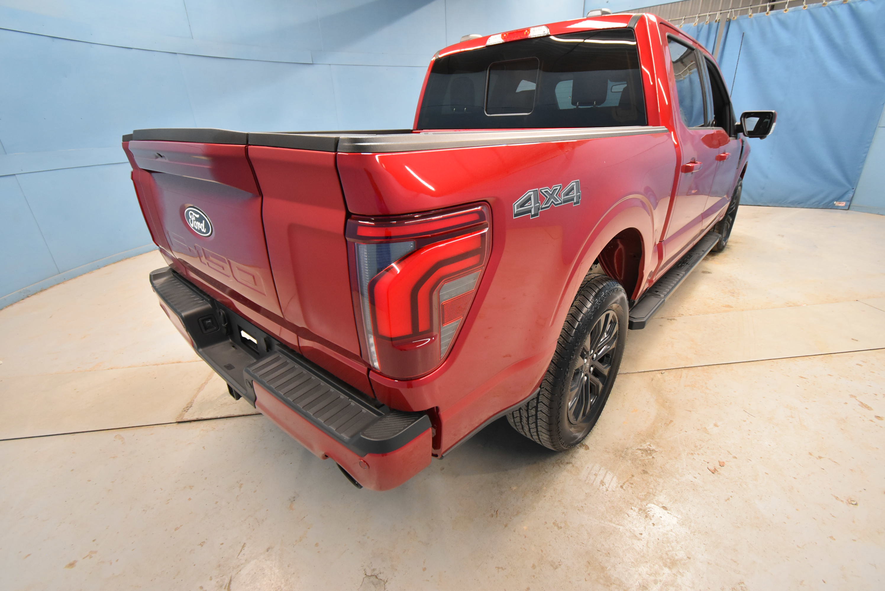 New 2025 Ford F150 Lariat w/ Equipment Group 502A High image 34