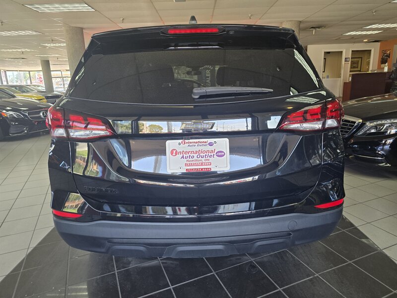 Used 2023 Chevrolet Equinox LS w/ LS Convenience Package FWD image 5