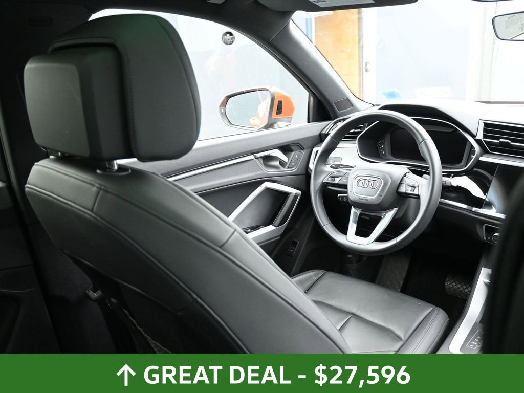 Used 2025 Audi Q3 2.0T Premium image 29