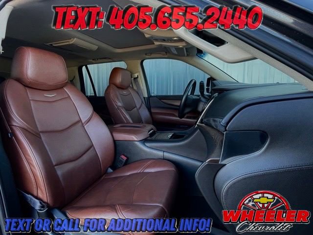 Used 2017 Cadillac Escalade Premium Luxury image 13