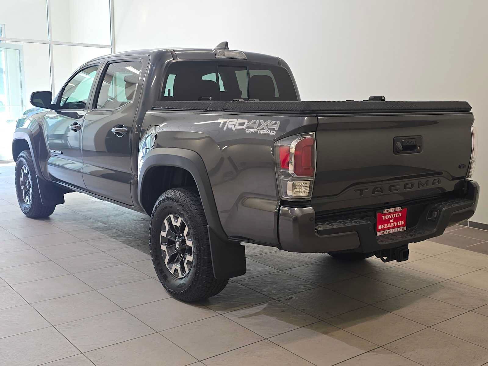 Certified 2023 Toyota Tacoma TRD Off-Road w/ TRD Premium Off Road Package AWD/4WD image 4