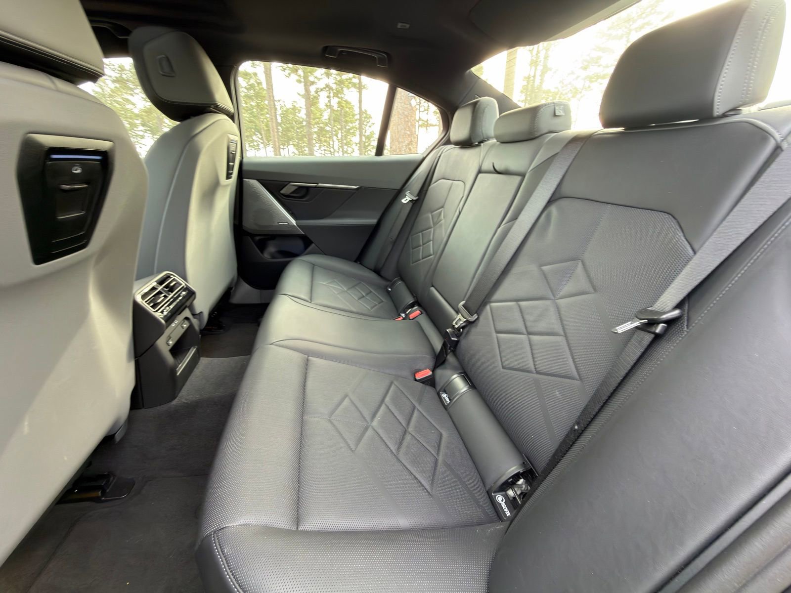 Certified 2025 BMW 540i xDrive w/ M Sport Package image 14