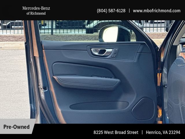 Used 2025 Volvo XC60 B5 Plus w/ Protection Package Premier image 14