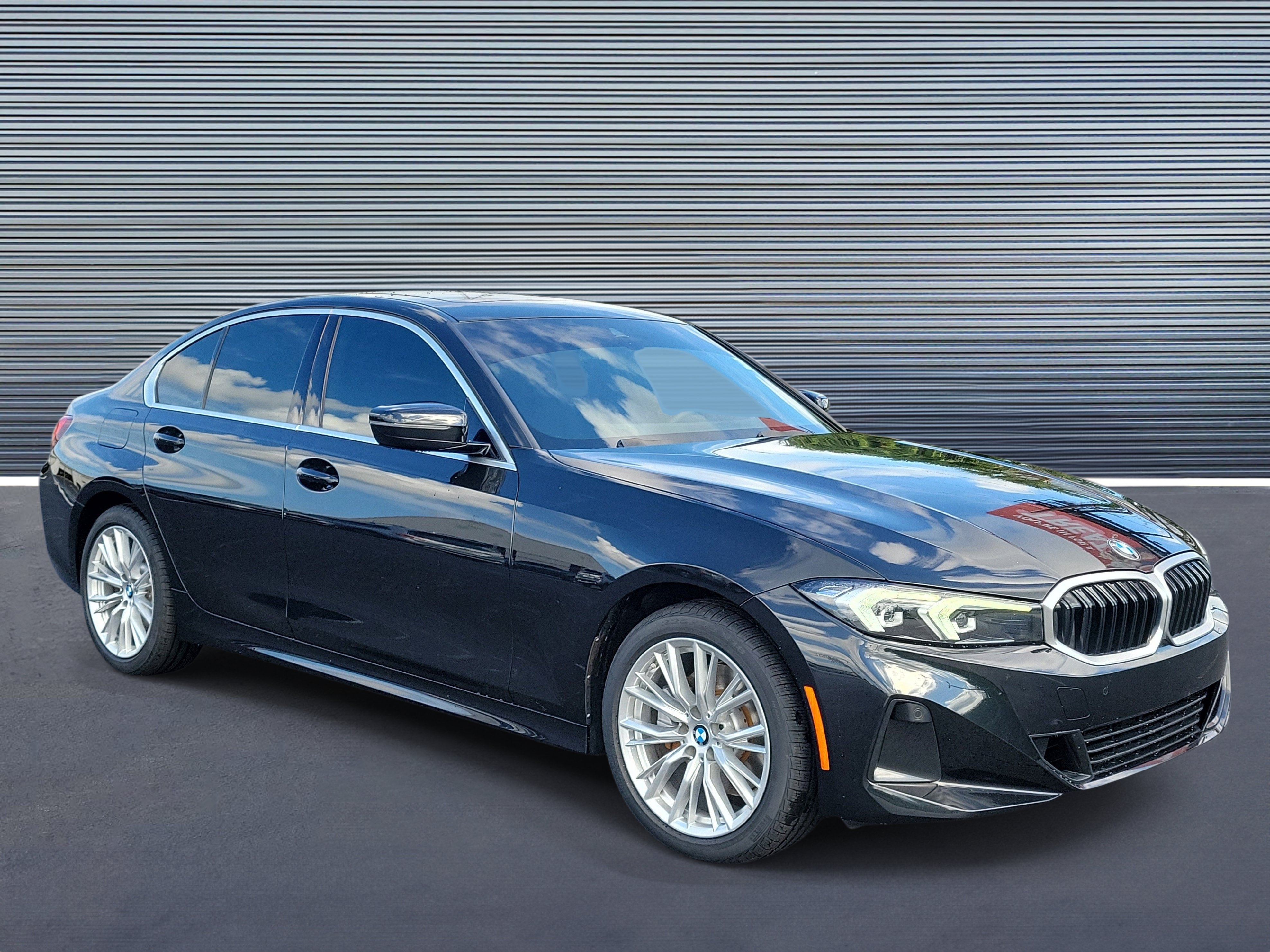 Used 2024 BMW 330i Sedan w/ Convenience Package RWD image 2