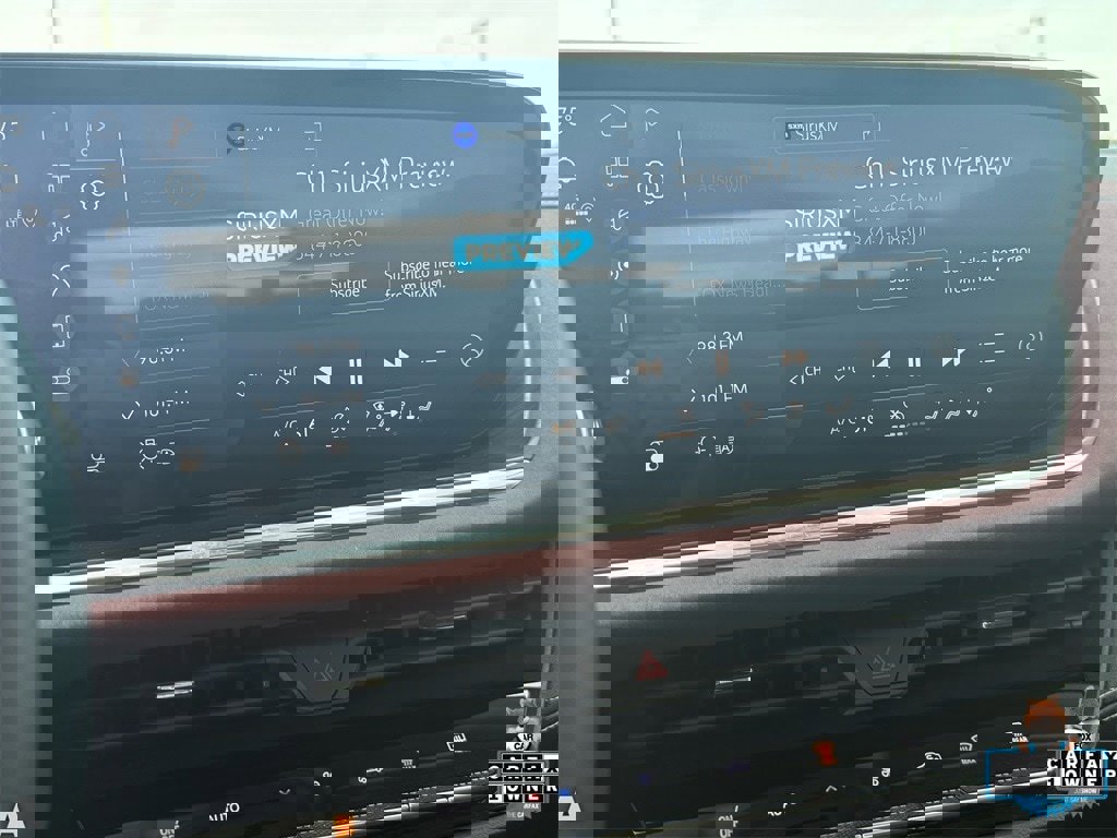 Used 2025 Buick Envision Sport Touring image 20