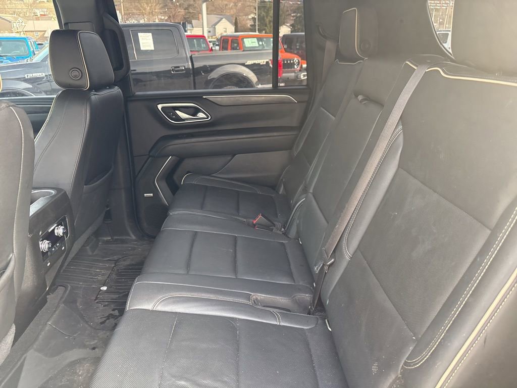 Used 2021 GMC Yukon XL SLT image 12