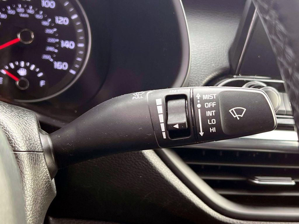 Used 2021 Kia Forte GT-Line image 24