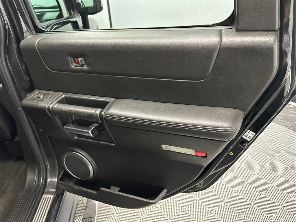 Used 2006 HUMMER H2 image 18