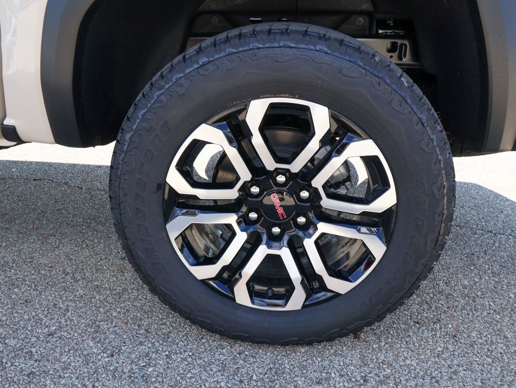 New 2026 GMC Canyon AT4 w/ Nightfall Essentials Package AWD/4WD image 31