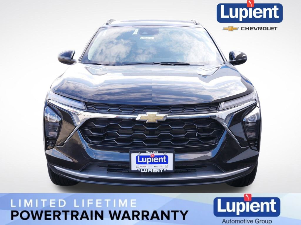 New 2026 Chevrolet Trax LT w/ Driver Confidence Package image 11