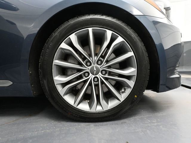 Used 2015 Hyundai Genesis 3.8 w/ Option Group 02 AWD/4WD image 16
