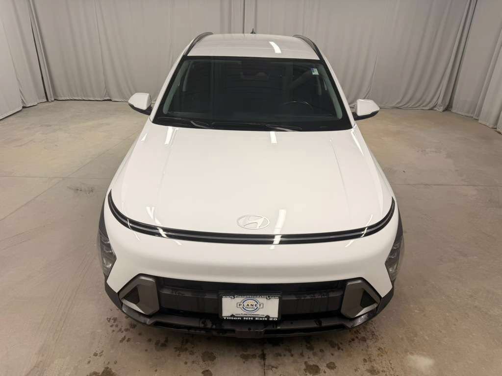 Used 2024 Hyundai Kona SEL FWD image 3
