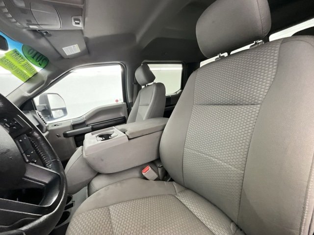 Used 2016 Ford F150 XLT w/ Equipment Group 302A Luxury image 5