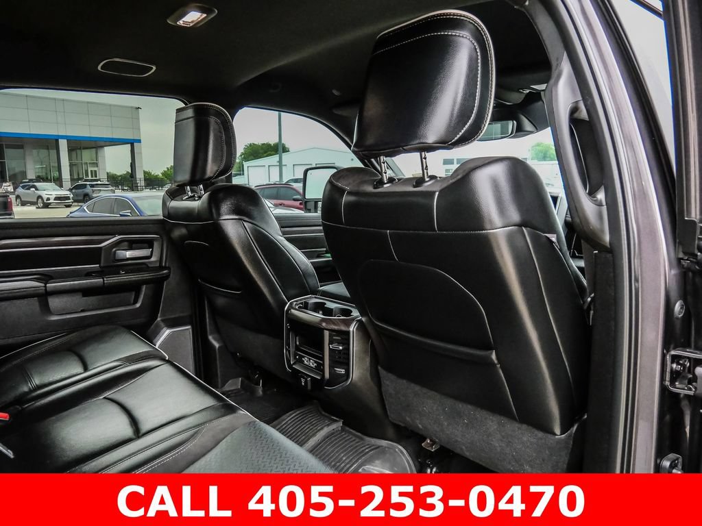 Used 2025 RAM 3500 Laramie AWD/4WD image 47