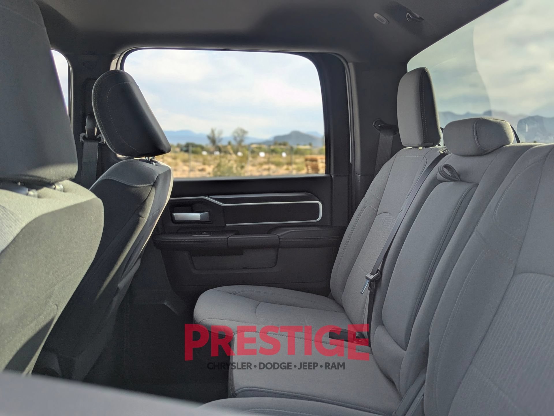 Used 2024 RAM 2500 Big Horn AWD/4WD image 34