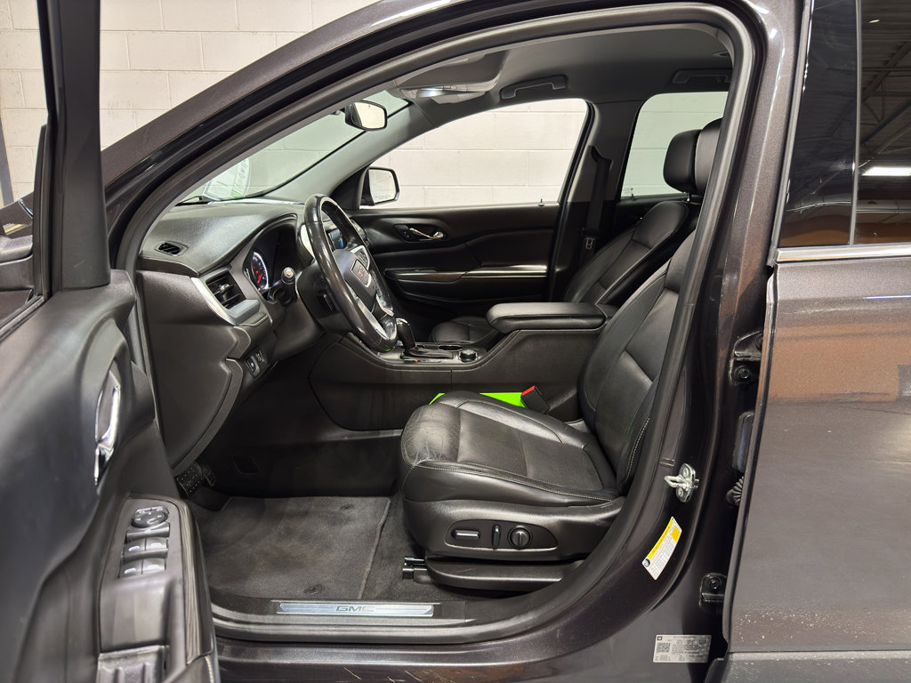 Used 2018 GMC Acadia SLT image 15