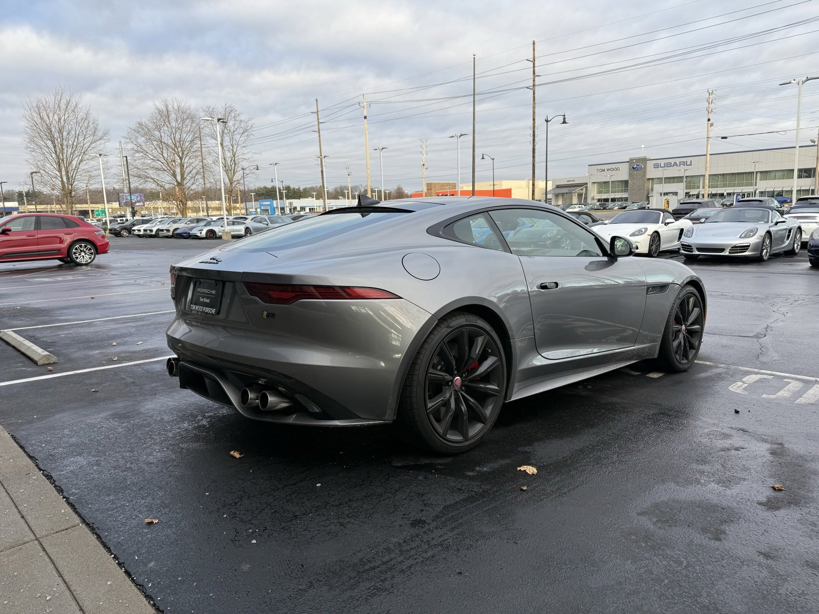 Used 2023 Jaguar F-TYPE R image 4
